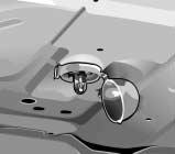 트렁크룸램프 (3.4W) 조향핸들점검 브레이크및클러치페달점검 클러치페달 브레이크페달 1.