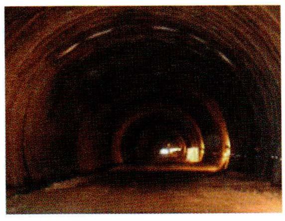 stabilization( 응력재배치 1-cycle 완료 ), clean tunnel face( 막장 ) Difficult to earth risk management, delay