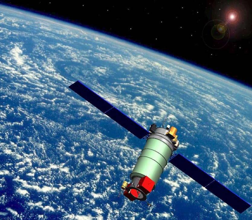 에 Luna-Globe 및 Venera-D 프로그램이 2006-2016 연방우주프로그램으로계획되어있음 -Coronas-Foton,Resonance 및 Intergelic-zond: 태양과지구사이의관계연구프로젝트 Koronas-Photon 프로그램은태양과우주 기상의모니터링에많은기여를하였음 10 개의실험이실행되었음 < 그림 3-13Koronas-Photon