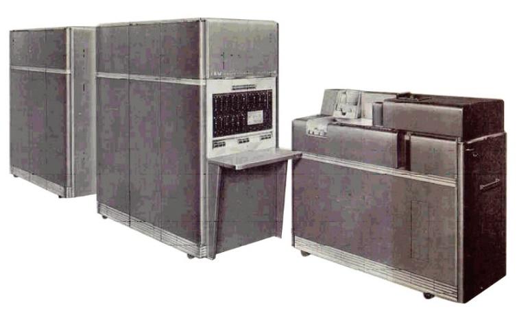 프로그램내장방식을최초로도입한컴퓨터로폰노이만이개발함 1 세대범용컴퓨터 : IBM 사에서 1952