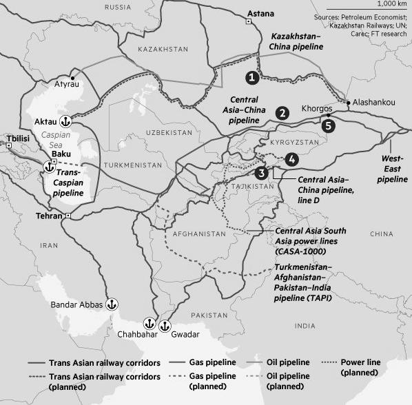 그림 2-5. 중앙아시아주요운송로및에너지수송로 자료 : Jack Farchy and James Kynge(2016), Map: Connecting central Asia (May 9), http://www.ft.com( 검색일 : 2016. 10. 20). 며, 통관, 물류인프라, 국제운송, 물류기업경쟁력등의하부항목에서도모두중앙아시아에서가장우수했다.