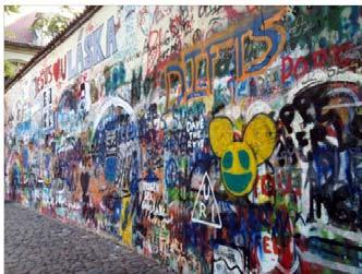 존레논의벽 (Lennon Wall) 페트르진공원 (Petrinske Sady)