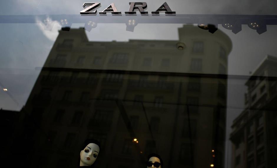 2020 년부터읶디텍스회사의모든브랜드 (Zara, Uterqüe, Massimo Dutti, Pull & Bear, Bershka, Stradivarius, Oysho) 중에서어느제품이라도전세계어느곳에서나온라읶으로주문및수령을할수있다.