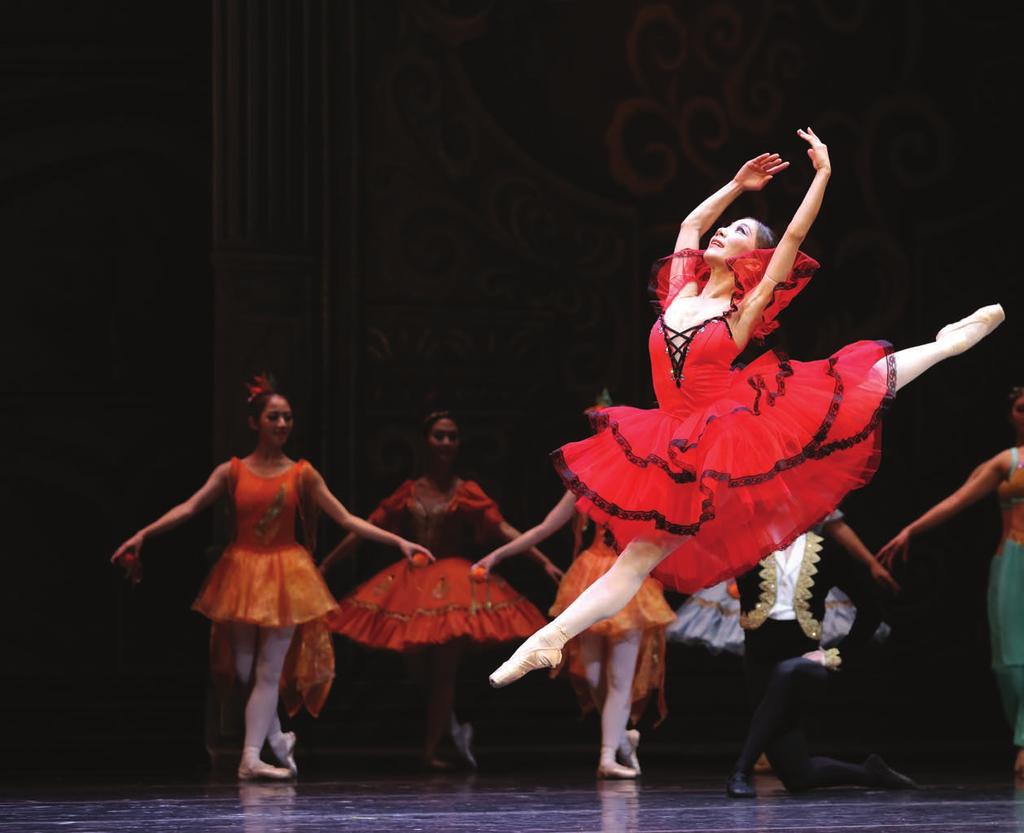 technique of classical ballet and interesting motions loved by children, and a rich spectacle such as mime, costume, light, and stage art.