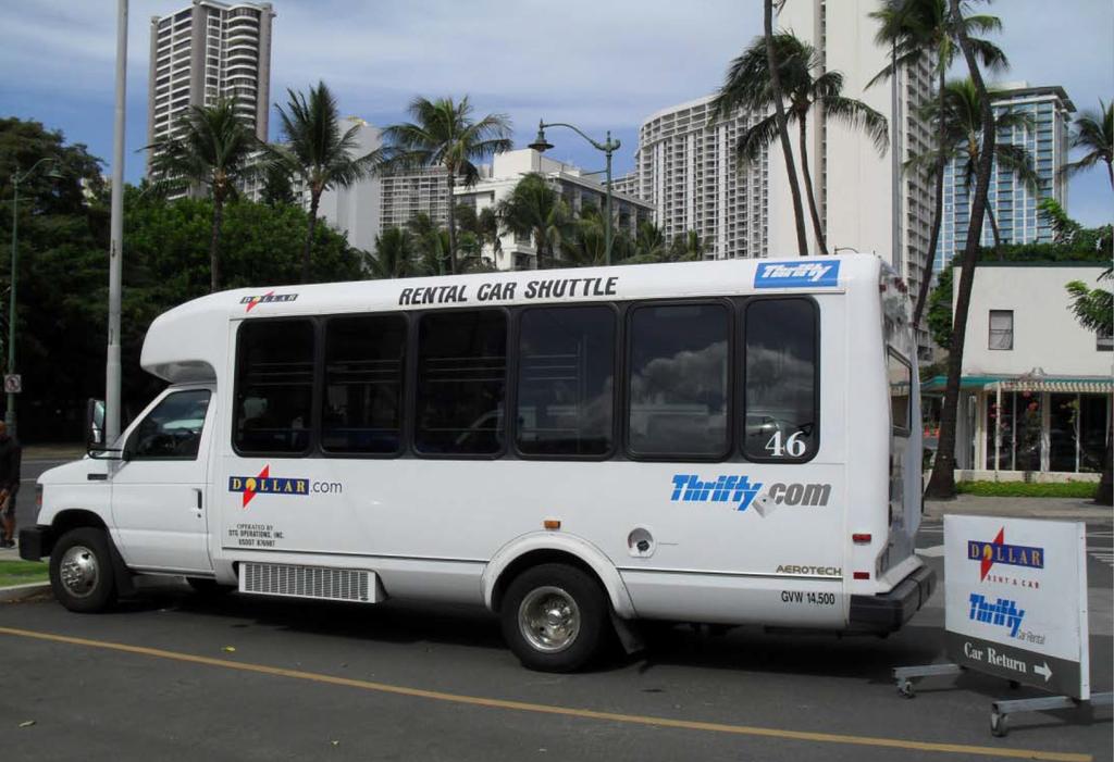 셔틀 버스는 오아후 - 2002 칼라카우아 영업소 이용 고객에게 무료로 제공되며, 렌터카 예약 시 셔틀버스를 탑승할 수 있는 위치의 호텔을 신청을 해주셔야 합니다.