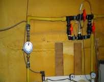 수압센서는농장계사내로공급되는수압을측정하는장치로 0~10 Bar까지의측정범위를가지며펌프장치와연동되어일정수압을유지할수있도록조정할수있다.