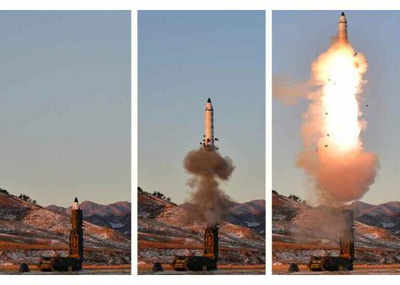 Test dernier missile Le 13 février 2017, le Rodong Shinmun publie les photos de la «réussite totale du test de MRBM sol- sol Bukguksong- 2 sous le leadership de Kim Jong- un.