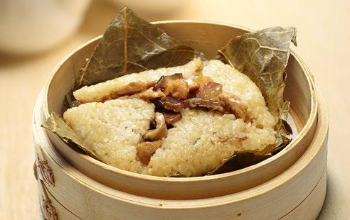 8,000 311 부추지짐교자 (4pcs) 韮菜煎餠 Pan-fried Chive with Shrimp