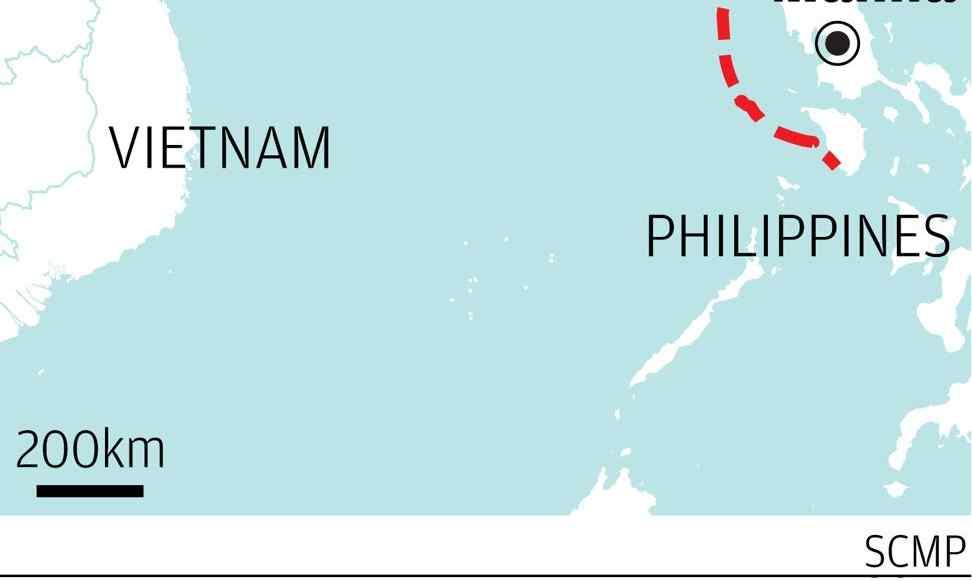 6 억달러로추정 - 해저기지가건설될것으로추정되는 마닐라해구 (Manila Trench) 는수심이 5,000m 이상으로필리핀과분쟁해역인스카보러사주와인접 -
