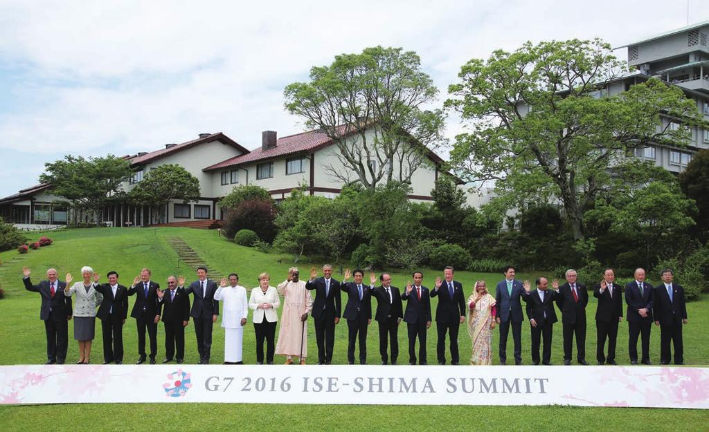 일한관계 G7 정상회의개요 G7 정상회의 5월 26일및 27일, 이세시마 ( 伊勢志摩 ) 에서아베총리를의장으로하는 G7 정상회의가개최되었으며, 개요는다음과같다. 일본이정상회의를주최한것은 2008년홋카이도도야코 ( 北海道洞爺湖 ) 정상회의이래 8년만이다. Ⅰ.