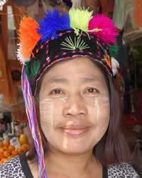 민족 : De'ang, Palaung, Pale 인구 : 11,000