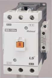 직류전자접촉기 정격 기본 접점의구성 : 주접점 2 극 (2a) --- 직류회로개폐용보조접점 : 2a2b 조작전원 ( 코일 ) : 교류 (AC 50/Hz) 또는직류 (DC) 수명 : 전기적 50 만회 / 기계적 1000 만회성능 : DC-, 5 급부착방식 : 나사 / 레일겸용 종류및형명 형명 MD-0a MD-a MD-100a 직류모터용량 (DC-2~5급)
