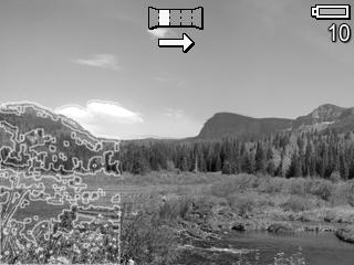 NOT : Transfocarea digital nu este disponibil în modul Panorama (Secven e panoramice). Realizarea unei secven e panoramice de fotografii 1.