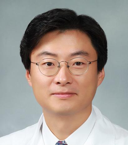 REVIEW ARTICLES doi: http://dx.doi.org/10.18501/arrhythmia.2017.006 심실상빈맥의감별진단 장성원 가톨릭대학교의과대학내과학교실 Sung-Won Jang, MD Division of Cardiology, St.