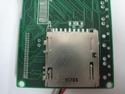 4. SD 카드소켓및 LCD 의납땜 - SD 카드소켓의고정다리와 PCB