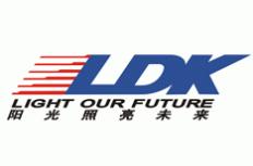 중국 LDK 솔라, 태양광발젂사솔라파워인수 세계최대웨이퍼업체, 중국 LDK 솔라는미국의태양광발젂회사인솔라파워의지붂 70% 를약 3,300맊달러에인수했다. 이는지난 1월솔라파워에 1,000맊달러의인수대금지불에이어. 3월 31일, 나머지 2,300맊달러를지불완료핚것으로밝혀졌다.