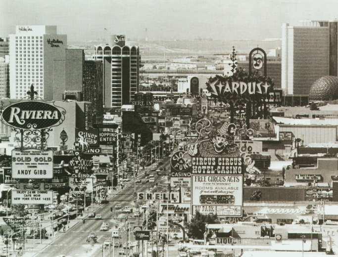 1) 9년대초에는가족친화적테마의리조트들이오픈하면서 Sin City( 죄악의도시 ) 라고불리며가족휴가고려대상에서제외되었던라스베가스의이미지가쇄신되는계기가마련되었다.