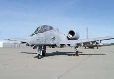그러나 미 공군은 점차 증가하는 대공 미사일 의 위협에서 저속으로 비행하는 A-10 공격기의 생존성에 의문을 가지고 있었으며 16 FLY TOG