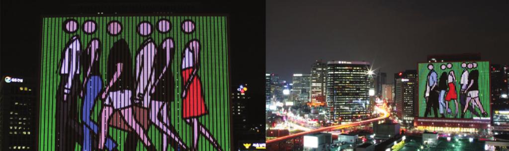 164 특집 : 미디어 기술과 아트 출처: www.galaxialed.com <그림 6> 서울 스퀘어의 미디어캔버스 플레이를 통해 구현되어지며, 이러한 LED와 같은 을 표현한다.