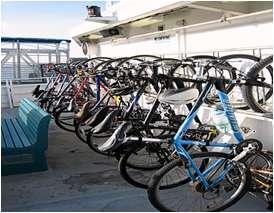 제3장 자전거 중심 녹색도시교통체계의 결정요인 93 <그림 3-27> 자전거와 공항/항만 연계 4. 자전거 주차시설의 설치 및 안전성 확보 가.