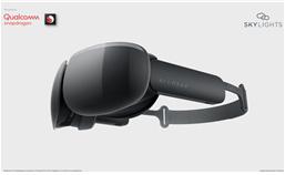 최신 ICT 이슈 [ 그림 1] 알래스카항공알로스카이시네마틱 VR 제공하는서비스를북미항공사최초로 2018년 9월에런칭하였는데, 알로스카이시네마틱 VR(Allosky Cinematic VR) 헤드셋을착용하고일등석에서마치영화관에서영화를보는듯한경험을제공 일단시애틀-보스턴, 보스턴-샌디에고노선에적용하였는데,