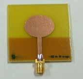 S11[dB] 5 0-5 -10-15 -20-25 -30-35 -40 (a) 제작된안테나 (a) Picture of the fabricated antenna measurement h=0mm coating?