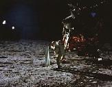 3 인간의달착륙 1969년 7월 16일, 미국의케네디우주센터에서아폴로 11호가발사되어, 1969년 7월 20일, 지구를떠난지 4일만에달을도는궤도에진입하였다.