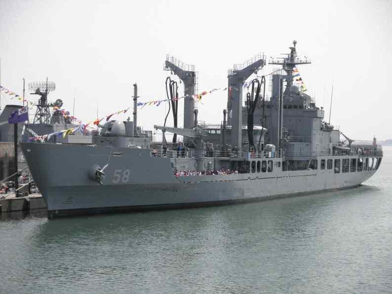Table 7 AOE chun-ji class combat support ships of ROK Navy [8,9] Name AOE-57 Chun-ji AOE-58 Dae-cheong