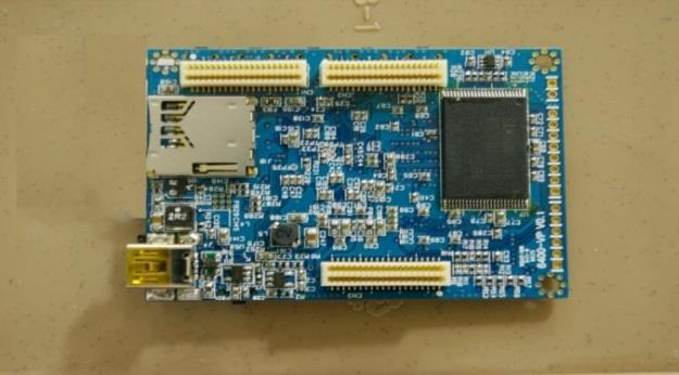 5cm MCU : S3C6410 (ARM11 667MHz) H/W Spec : I2S Audio Codec 2CH MIC 입력