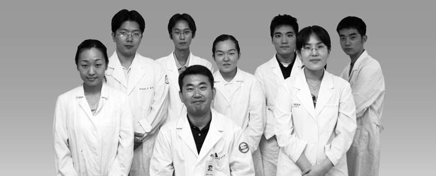 LA CHA 줄기세포연구센터 (CHA-RMI) 2) 심혈관재생연구팀 (Cardiovascular regeneration team) 연구분야 : 배아줄기세포를이용한심혈관세포분화유도, 생체내이식을통한질환치료기술개발팀구성 : 정형민, 문성환, 김주미, 이성금, 안성은 3) 근골격계재생연구팀 (Muscular and Bone regeneration team)