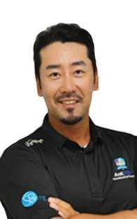 코치소개 Coaching Professionals CHRIS LEE Director Head of Senior Instruction PROFESSIONAL QUALIFICATIONS Australian PGA AAA Member Korean PGA Member / Asian PGA Member / Asia GA full member Elite Golf