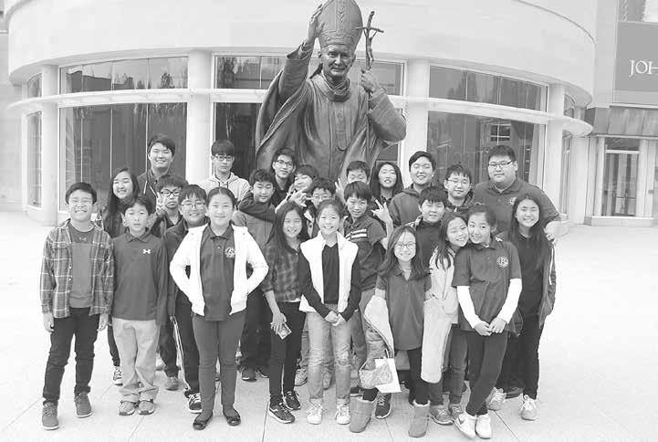 Altar Server s Pilgrimage Jason Pak, Altar Server President The Volunteer of the Year Award At the Annual Appreciation Dinner hosted by the Diocese of Arlington Youth, Campus & Young Adult