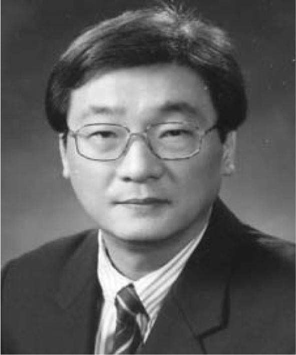 1984년 미국 Massachusetts Institute of Technology (석사) 1988년 미국 Massachusetts