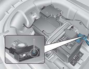 배터리센서비활성화 배터리센서 OIK07041 차량정비를위해배터리에조립되어있는배터리센서전원커넥터를분리하거나 (-)POLE 에서분리한후재장착할때는배터리센서가비활성화됩니다. 배터리센서가비활성화되면 ISG 기능이제한되고경고등이깜빡일수있습니다. 배터리센서활성화조건을참고한후에반드시활성화시키십시오.