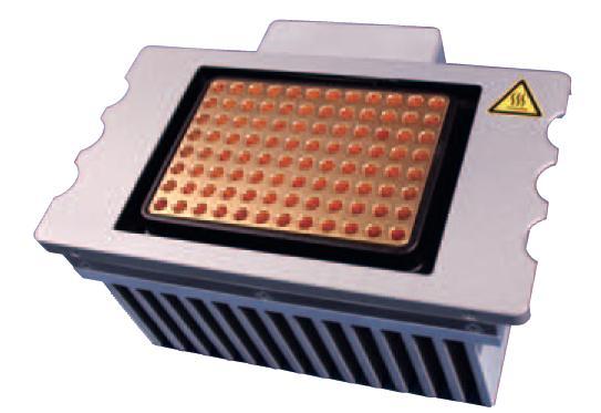 NEW TaKaRa PCR Thermal Cycler Fast 특징 특징 Silver block(gold 코팅 ) 탑재 - 고속의정확한온도제어가능 High-Power Peltier unit 탑재 Fast ramp rate
