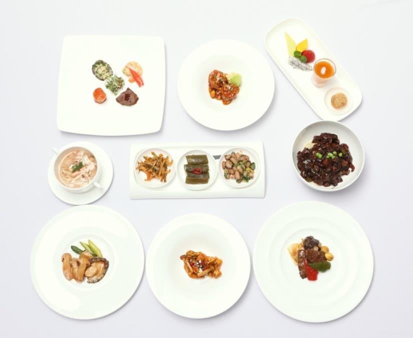 Chinese Set Menu Chapter 3 W 125,000 Five Verities of Chef s Special Cold Appetizers, Pomegranate Red Vinegar