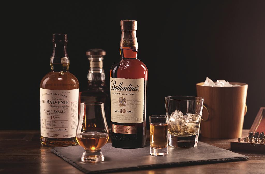 Classic Sense of Whisky Indulge yourself with the deep flavors of various whisky and welcome snack at more affordable price. SCOTCH WHISKY 20% OFF Ballantine's 40y 700ml 15,000.