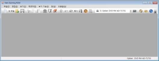 사용자인터페이스 3 사용자인터페이스 3.1 기본화면 Nero Burning ROM의기본화면은모든작업의시작점입니다. 기본화면에는메뉴모음및여러버튼과드롭다운메뉴하나로구성된도구모음이있습니다. 메뉴및도구모음이있는기본창 다음메뉴를사용할수있습니다. 파일편집보기레코더부가기능 열기, 저장, 인쇄및닫기와같은프로그램기능을제공합니다.