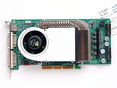 사진을클릭하면전체이미지의동영상을볼수있음 GeForce 6800 Ultra(NV40) 는 NVIDIA 의자리를다시최고의위치로끌어올릴새로운그래픽카드로, 반도체업계최초로 2 억개이상의트랜지스터를집적한최고집적율의 NV40 칩셋과, 앞으로차세대표준으로자리잡을 GDDR3 메모리가장착되었다.
