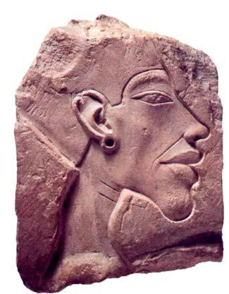 5 이집트미술 Ach-en-Aton 아톤신의지평 < 아메노피스 4 세 ( 아케나톤 )> 기원전 1360 년경부조, 높이 14 cm베를린, 국립박물관 < 출처