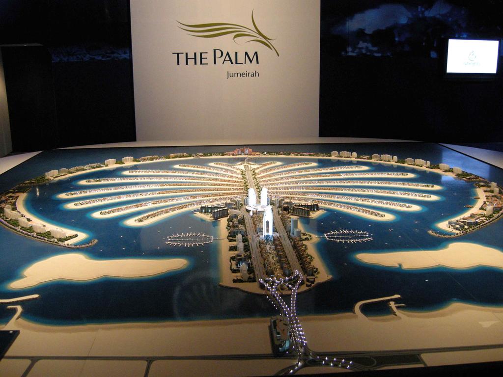 Palm, Jabel Ali 3 The Palm, Deira 4 The World