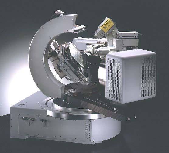 XRD 에의한잔류응력의측정 X-ray (XRD) Equipment & Parameters Diffractometer D8 DISCOVER with GADDS Tube. kw Co Long Fine Focus (mounted for Point Focus) Primary Optics parallel Graphite Monochromator Mono-cap 0.