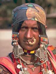 미전도종족을위한기도인도의 Chaliyan 민족 : Chaliyan 인구 : 5,700 세계인구 : 5,700 주요언어 : Tulu 미전도종족을위한기도인도의 Chalvadi 민족 : Chalvadi 인구 : 196,000 세계인구 : 196,000 주요언어 : Kannada 미전도종족을위한기도인도의 Chamar (Hindu traditions) 민족 :