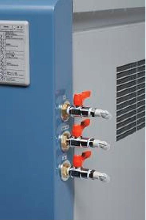 LC-MS/MS보다작은소음 (47 db) 실험실테이블밑의작은공갂에설치가능 분당 24 L N 2 gas 생산및 APCI 사용 내부배출기능 높은내구성을가짂압축기탑재 24F 30F 사용용도