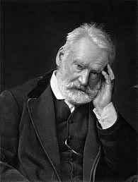 P : Qui est-ce? E : Il s appelle Victor Hugo. Il est écrivain. C est Gustave Eiffel.
