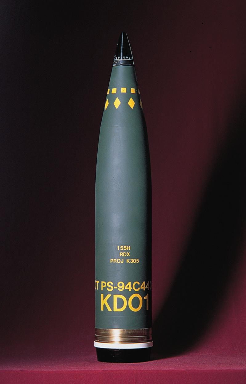 곡사포탄 155mm 곡사포용이중목적고폭탄 DP-ICM, K305 46.2kg 전장 / Length(W/O.F) 802mm 충진물 / Filler COMP-A4 자탄수량 /Grenade 88개 (K214 64개, K215 24개 ) 추진장약 / Propelling CHG.