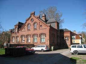 코펜하겐경영대학교 (The Copenhagen Business School), 왕립농업대학교 (The Royal Veterinary & Agricultural University), 덴마크왕립교육대학교 (The Royal Danish School of