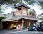 Dewi Sita Ubud Bali 카페와얀 Cafe Wayan 사르르녹는초콜릿케이크로소문난카페 MAP E3 테마전통음식 / 인기메뉴초콜릿케이크 Rp10500 - Death By Chocolate / 오픈시간오전