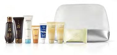 Summer Travel Kit 7 월중순, Kit 수령대상고객분들에게수령에대한안내 MMS 메시지가발송될예정입니다. ( 단, SMS 수신동의고객에한함 ) 상세내용과일정은내부사정에따라변경될수있습니다.