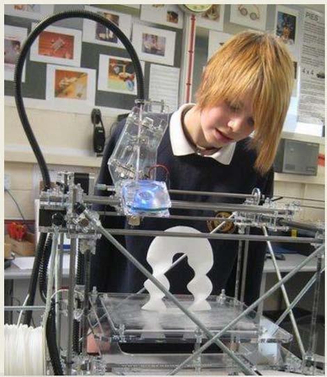 Education 3D Printing 교육동안보고만지며직접조작평면스케치과정에서입체스케치로의전환 3D 프린터로혁신적인수업프로젝트진행으로사고력확장 3D